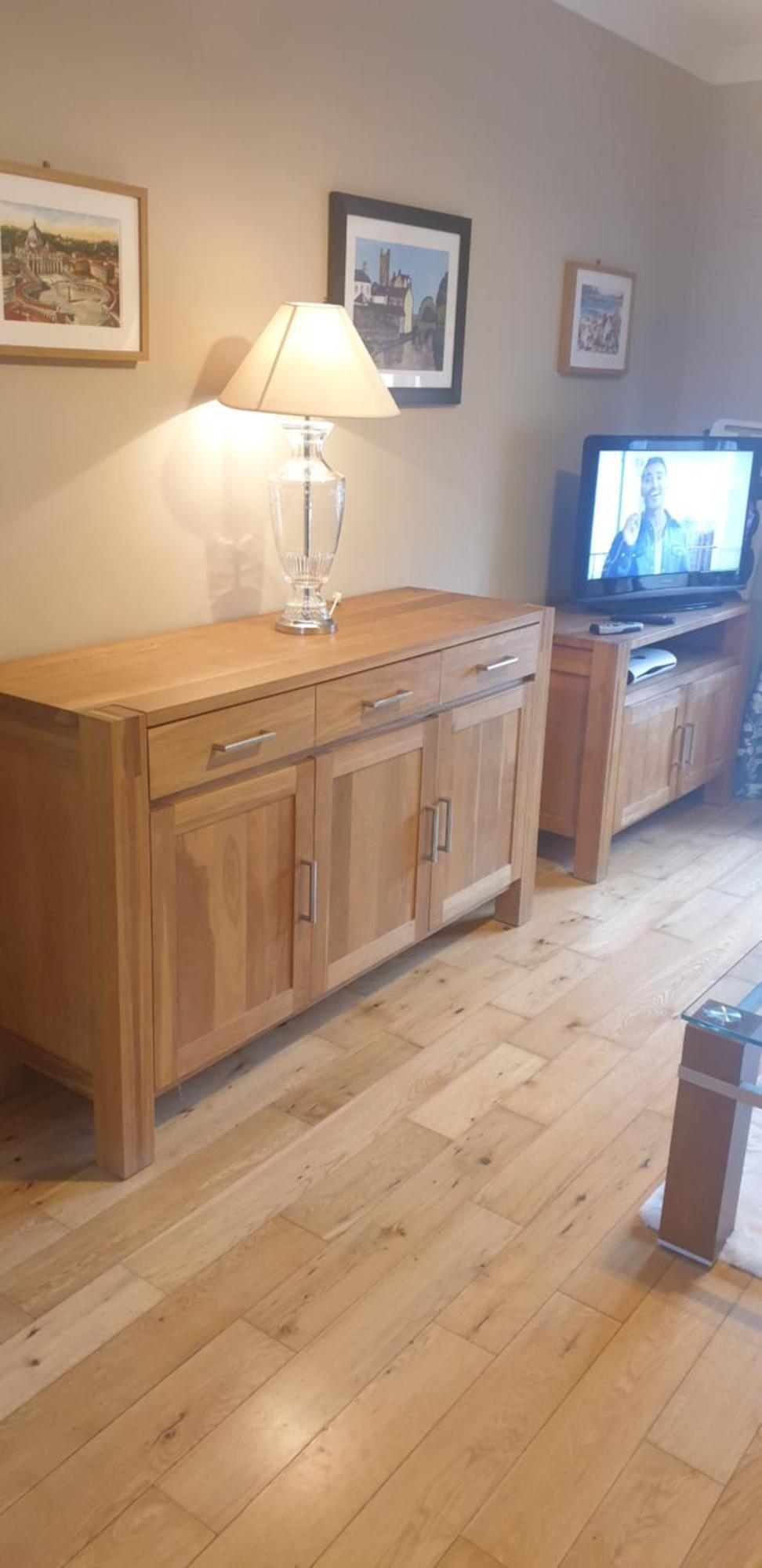 Town Centre Apartment Трим Екстериор снимка